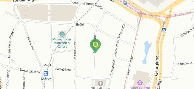 R2 Gastronomiebetriebs Gesellschaft Ug, Mitte